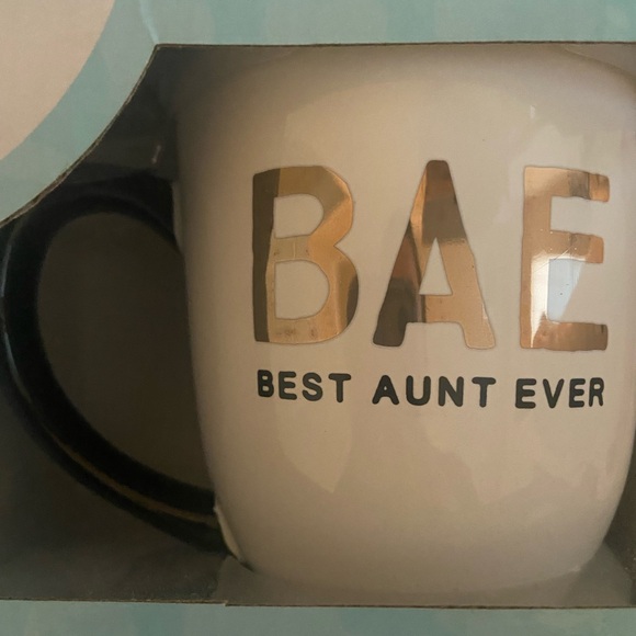 ☕️ BAE Best Aunt Ever coffee mug - Picture 3 of 3